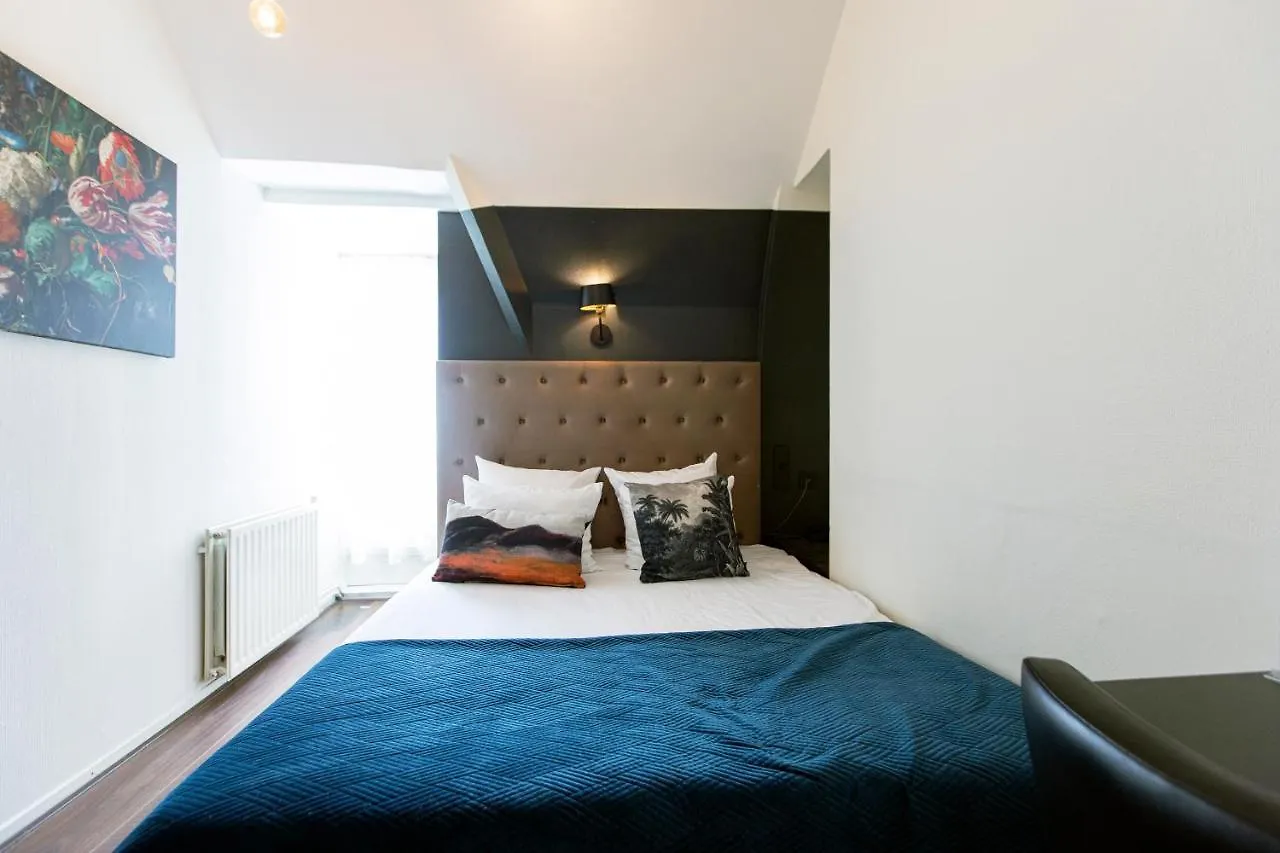 Quentin England Hotel Amsterdam Netherlands
