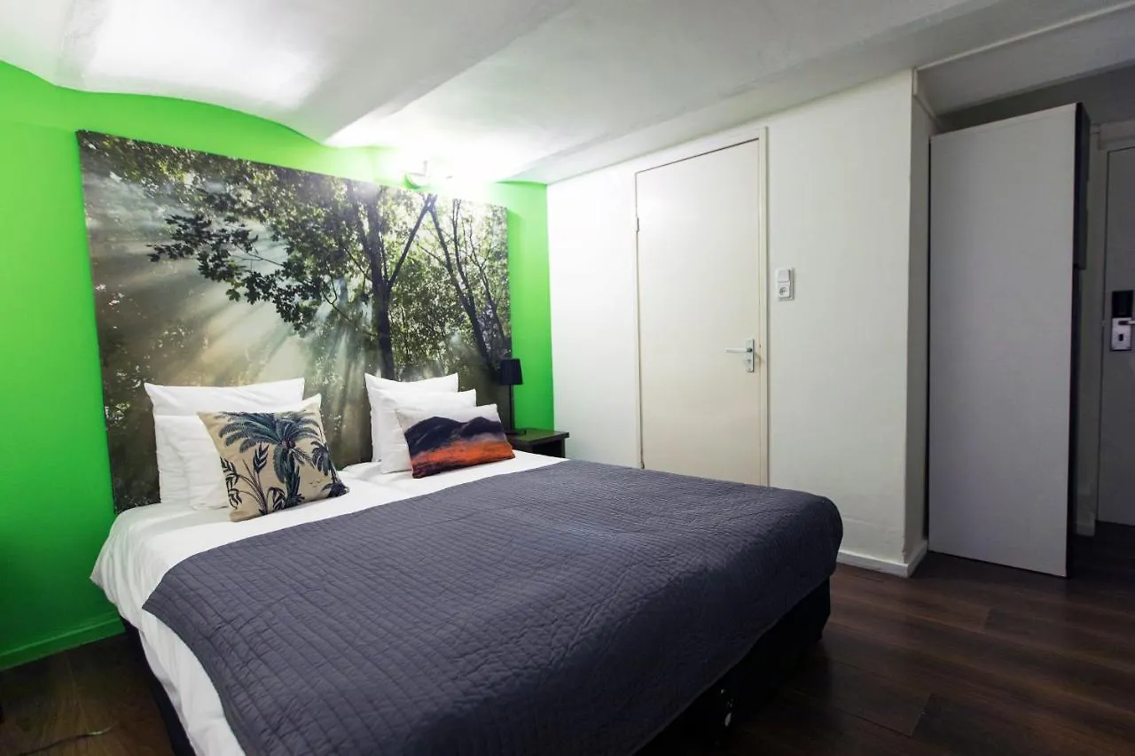**  Quentin England Hotel Amsterdam Netherlands