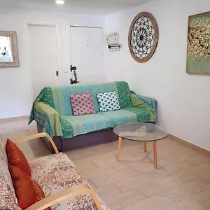 Apartamento Junto Al Puerto De Fuengirola