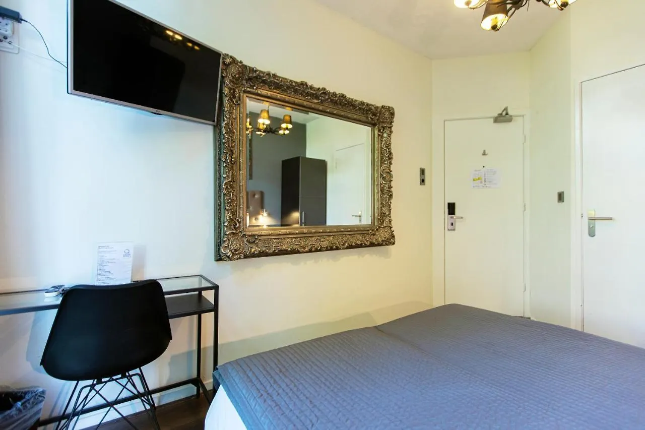 Quentin England Hotel Amsterdam 2*,